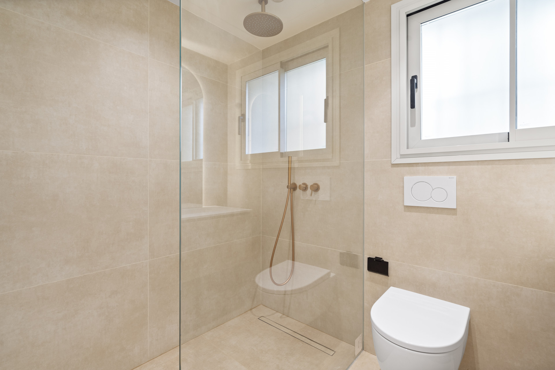 luxo-estate-15 Nueva Andalucia Marbella apartment 3 Bedrooms
