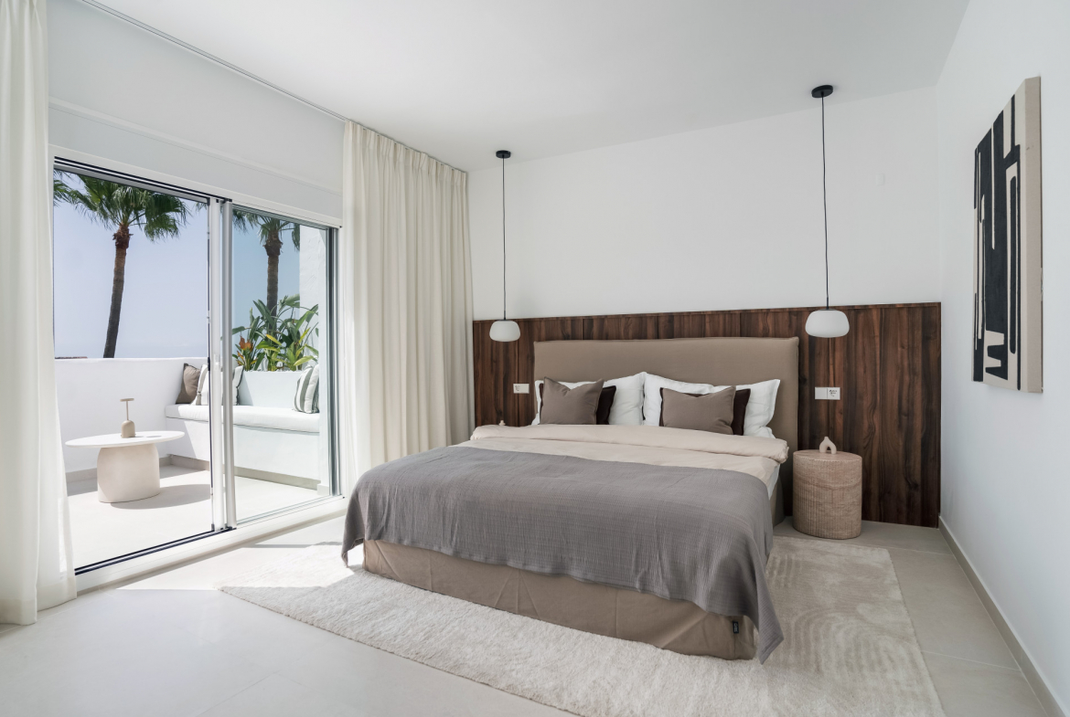 Nueva Andalucia Marbella penthouse 3 Bedrooms