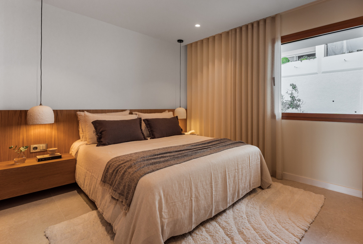 Nueva Andalucia Marbella townhouse 4 Bedrooms