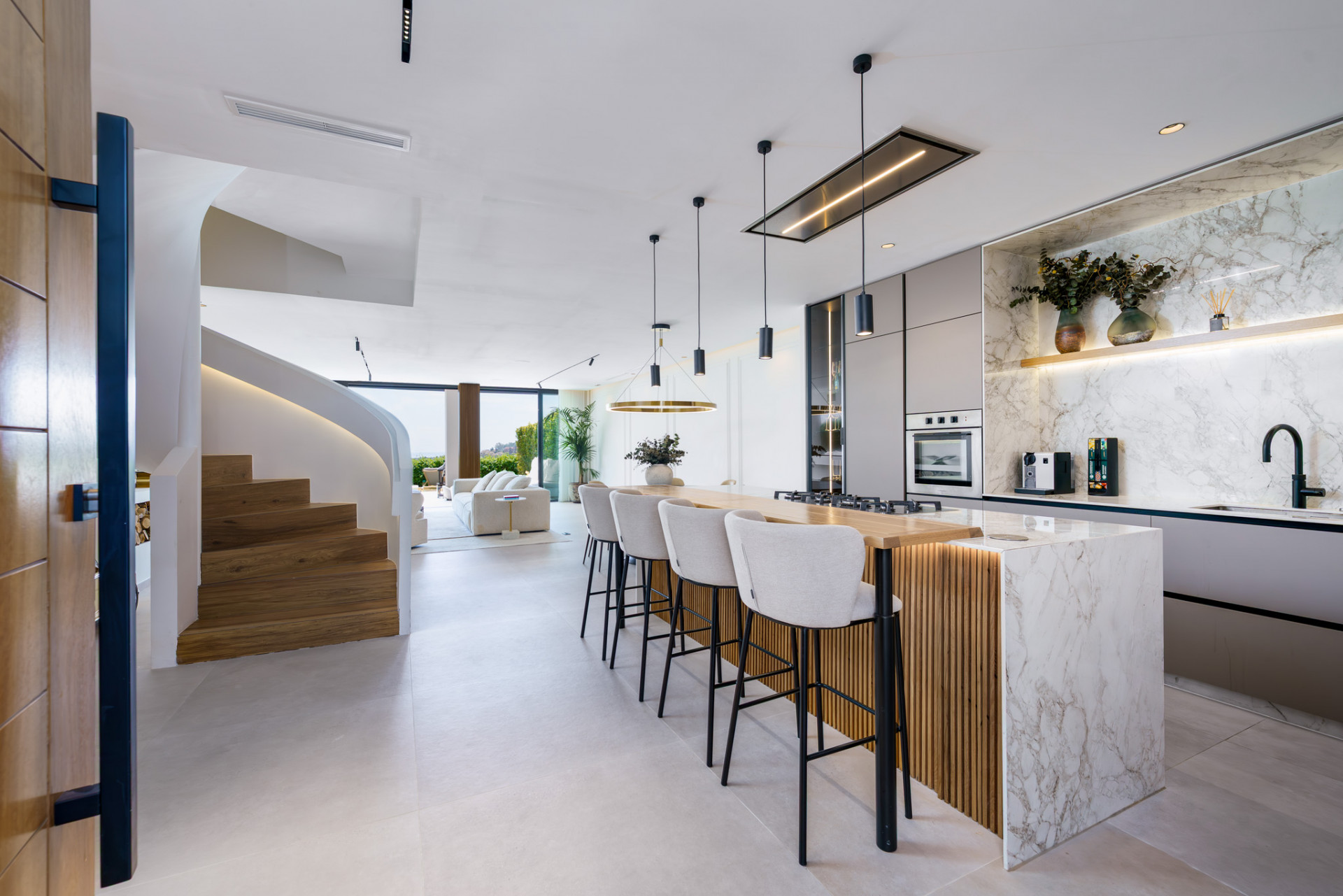 luxo-estate-15 La Quinta Benahavis townhouse 4 Bedrooms