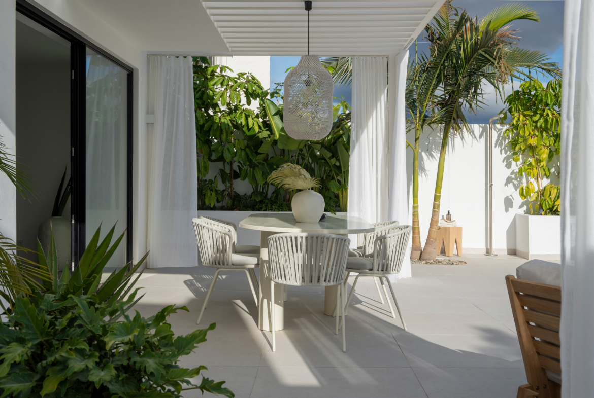Nueva Andalucia Marbella villa 5 Bedrooms