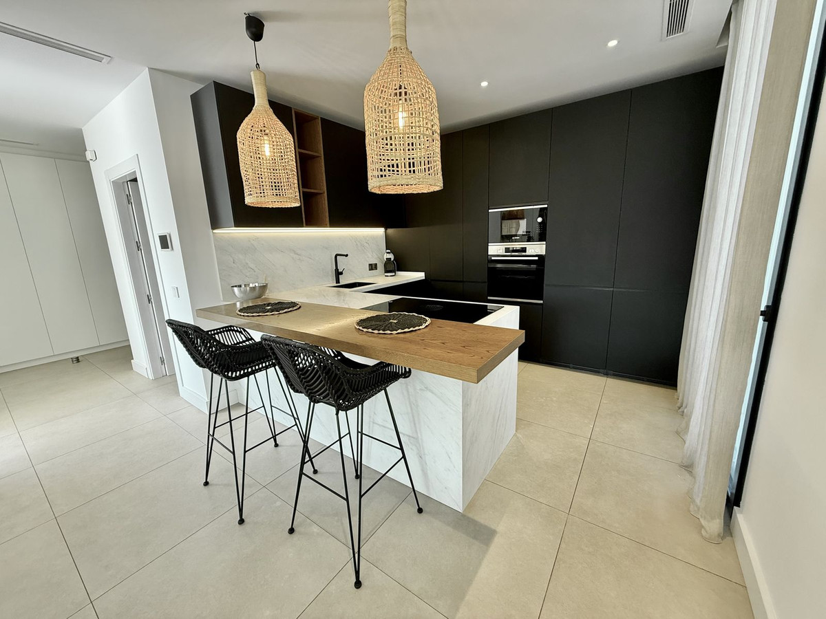 Estepona villa 4 Bedrooms