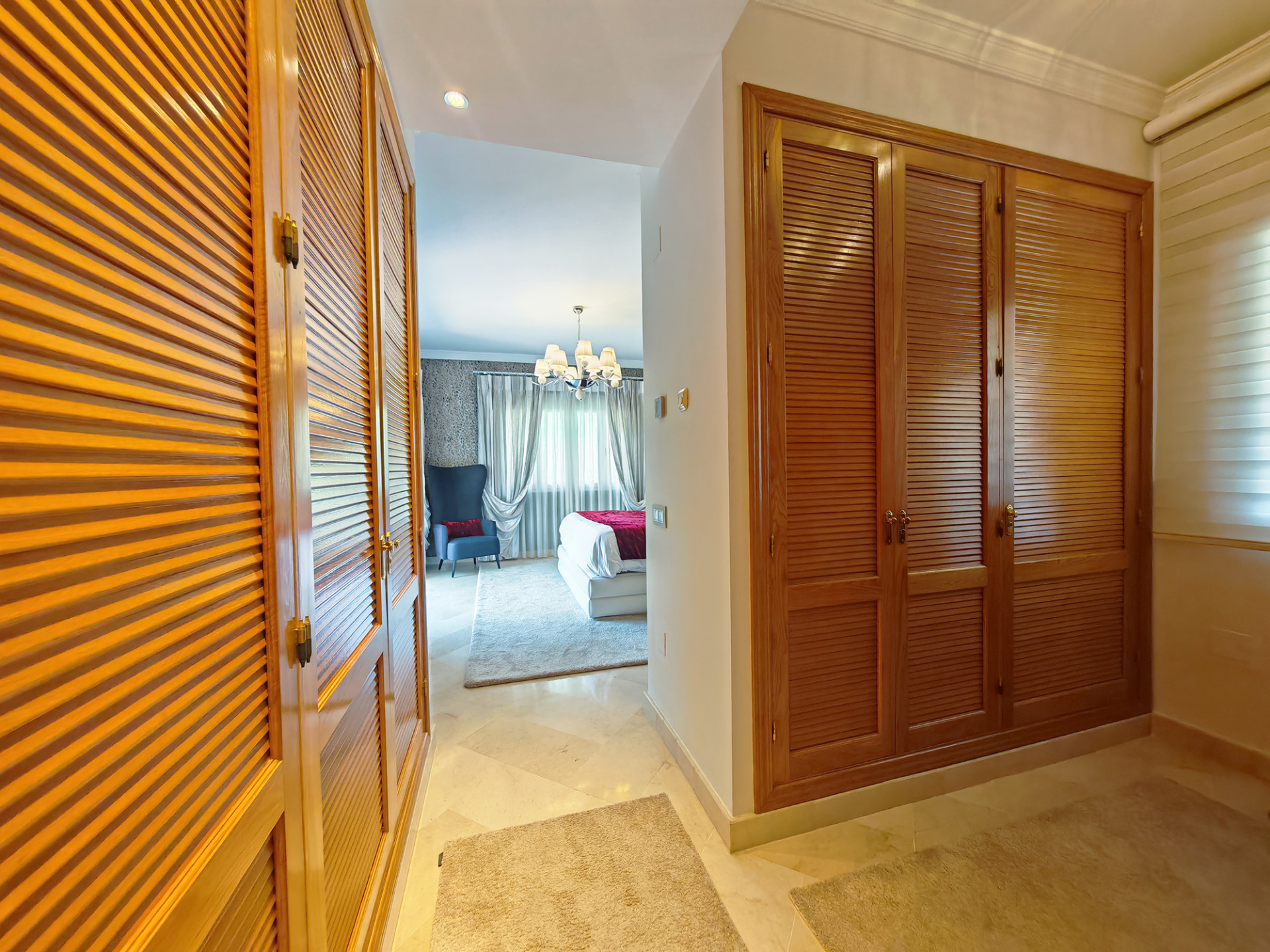 Elviria Marbella villa 4 Bedrooms