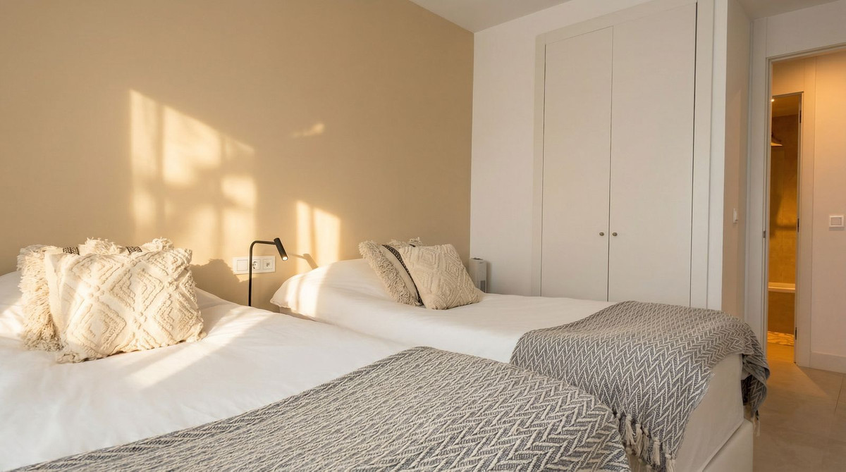 Cabopino Marbella penthouse 3 Bedrooms
