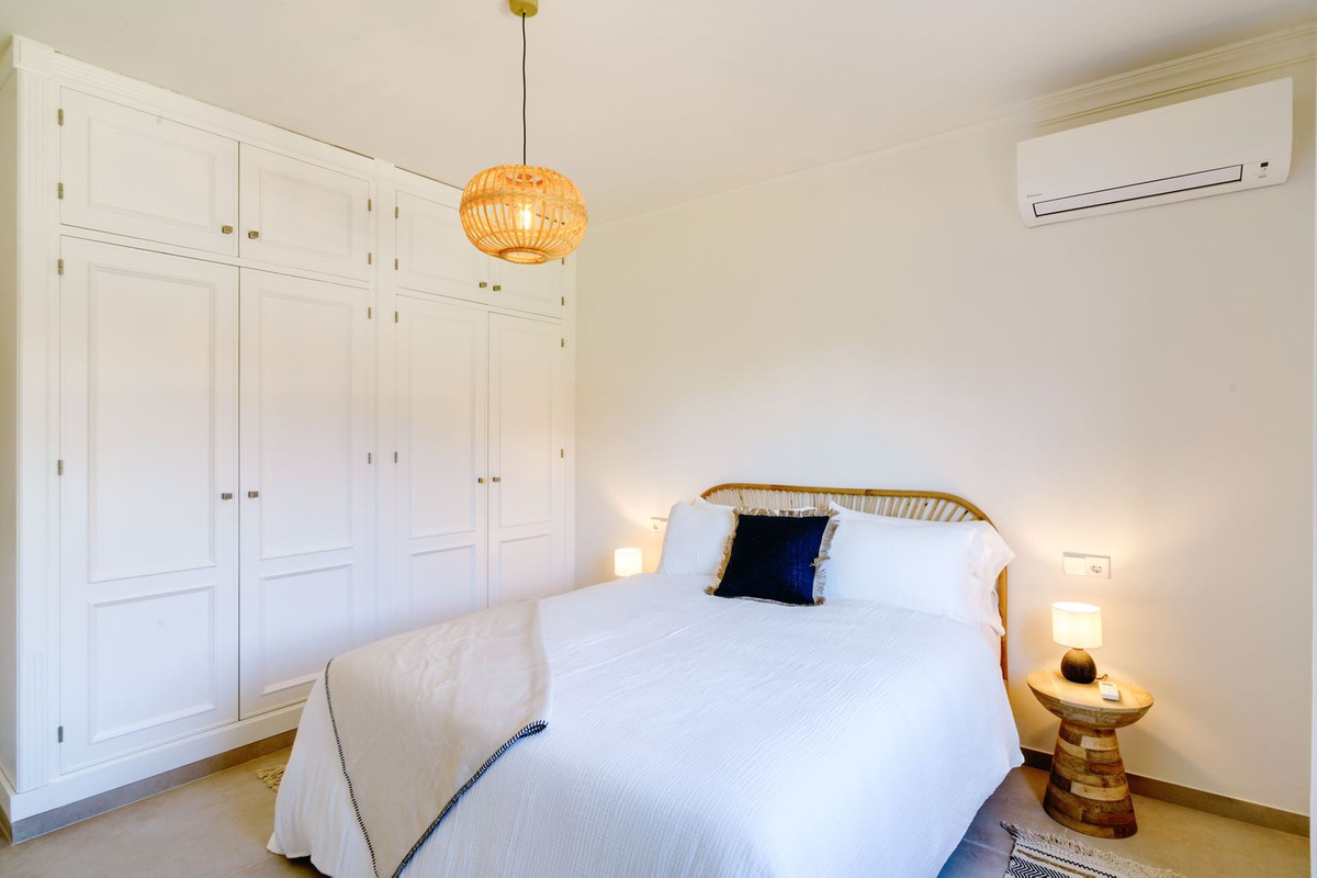 Marbella villa 6 Bedrooms