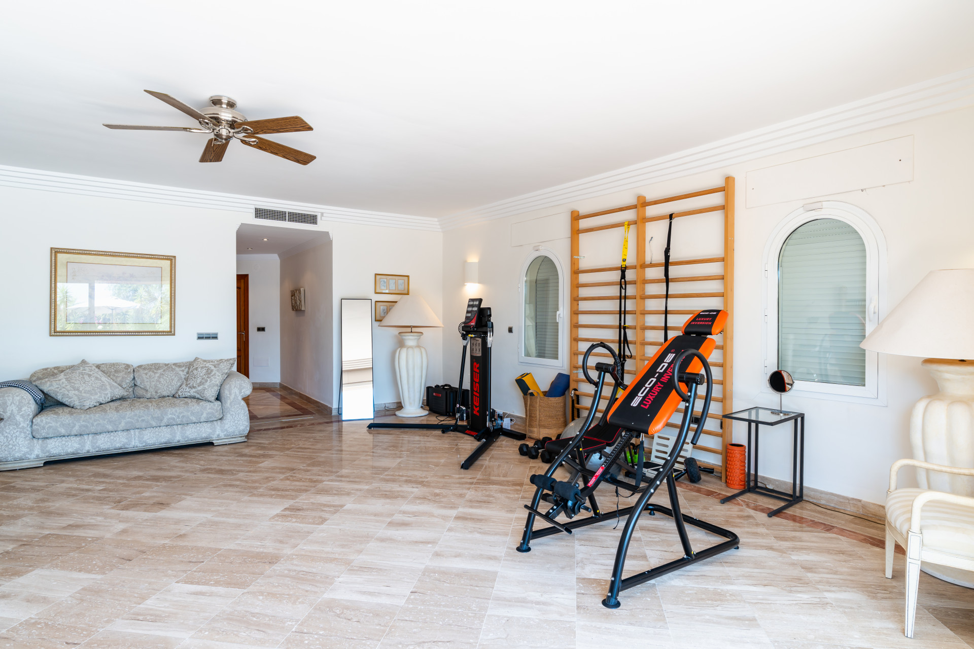 Los Almendros Benahavis villa 5 Bedrooms