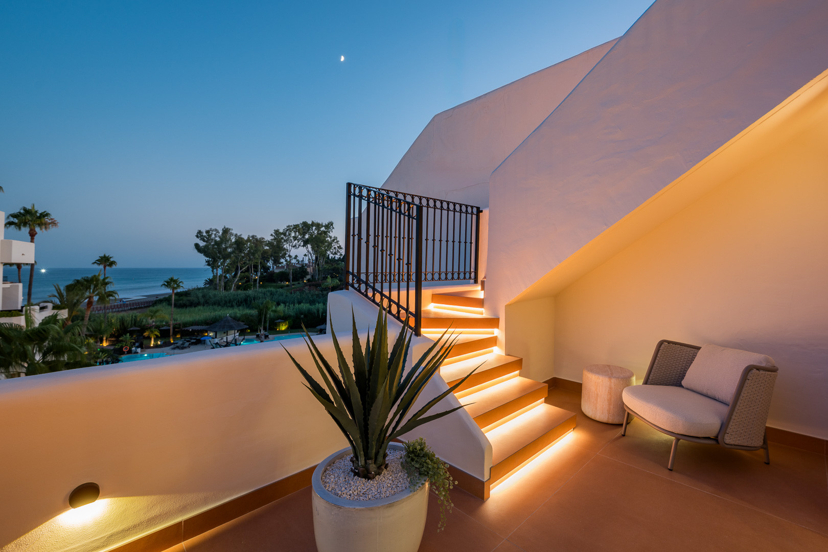 Estepona penthouse 3 Bedrooms