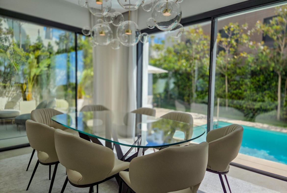 Marbella Golden Mile Marbella villa 4 Bedrooms