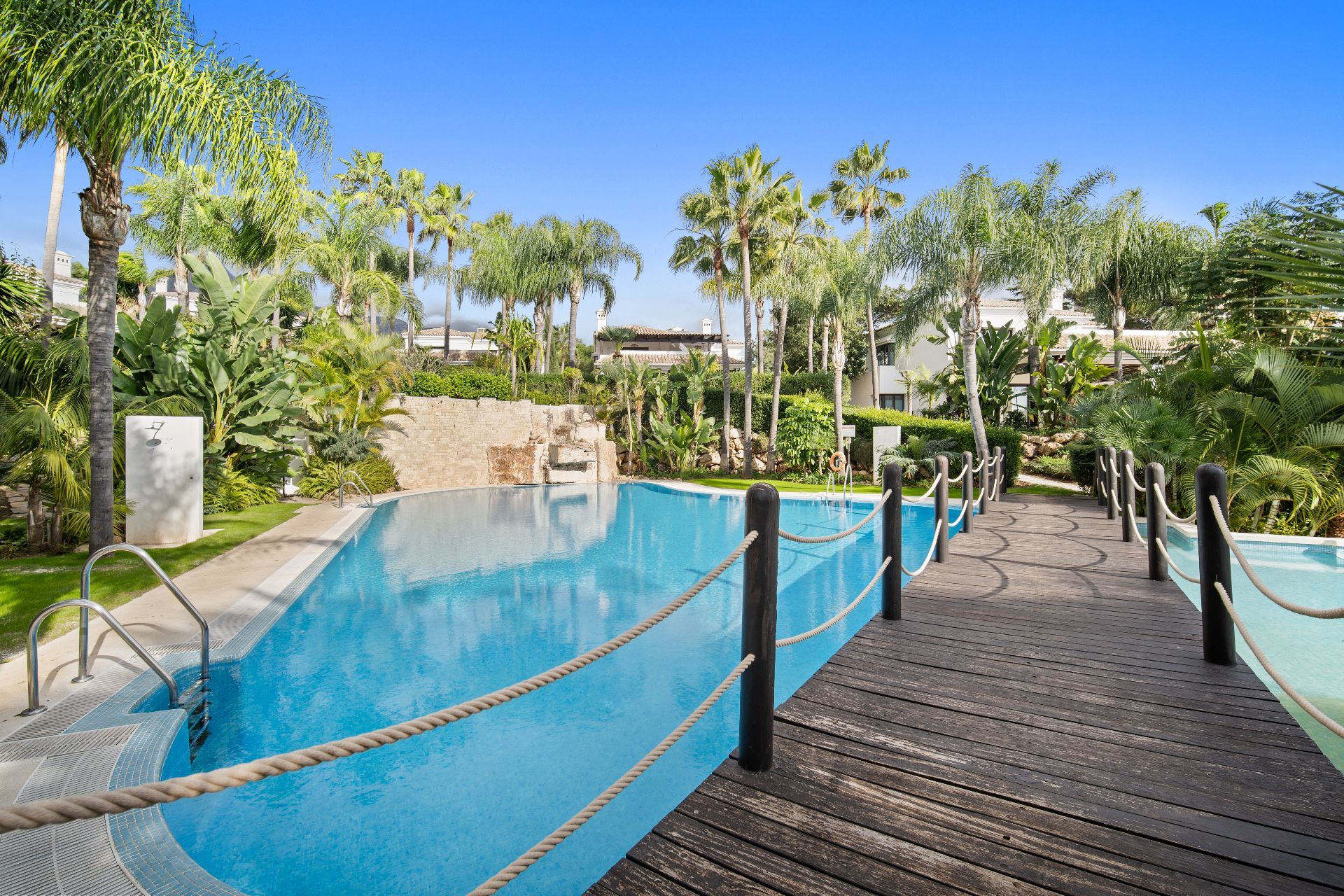 Marbella Golden Mile Marbella villa 5 Bedrooms