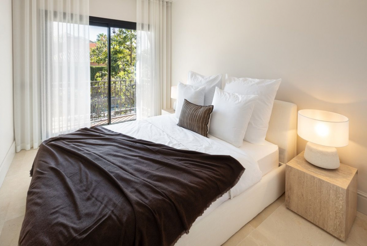 Marbella Golden Mile Marbella townhouse 4 Bedrooms