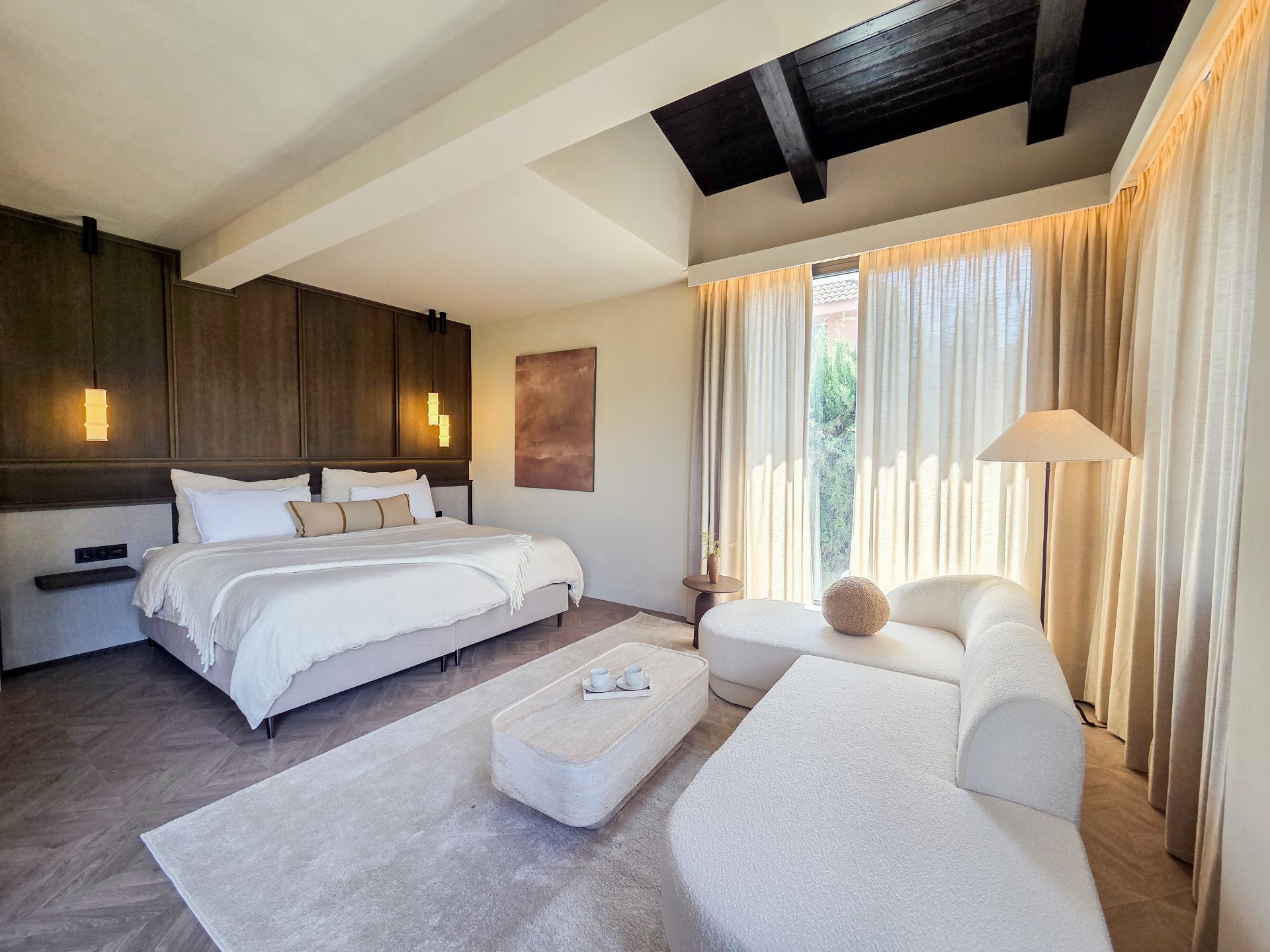 Nueva Andalucia Marbella villa 5 Bedrooms