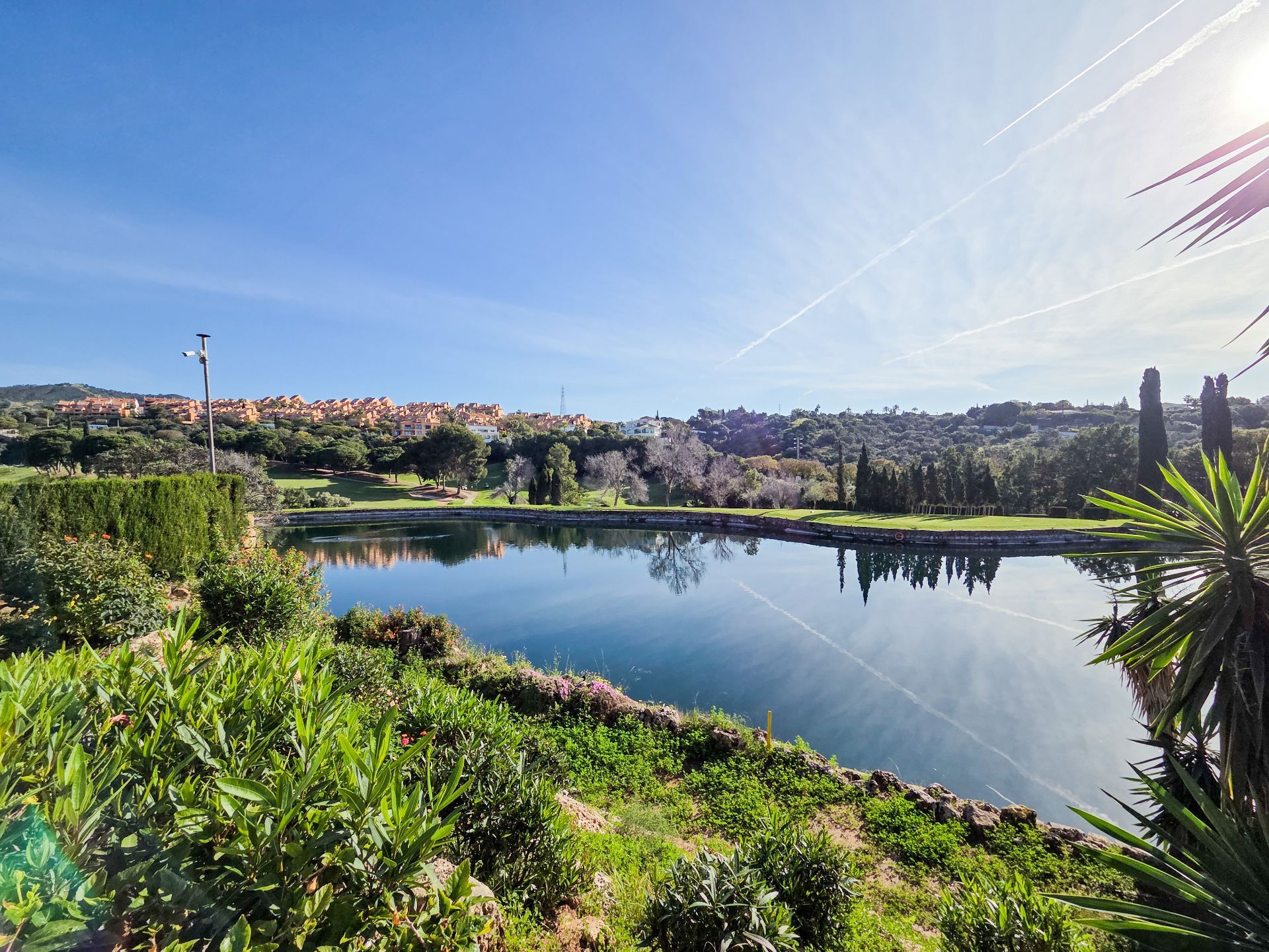 luxo-estate-15 Marbella plot Bedrooms