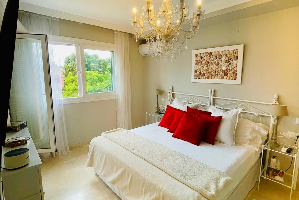Los Monteros Marbella townhouse 5 Bedrooms