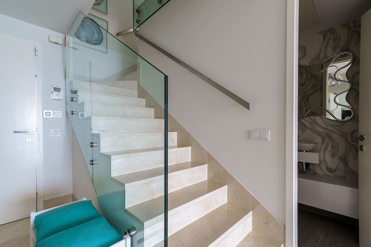 luxo-estate-15 Estepona apartment 4 Bedrooms