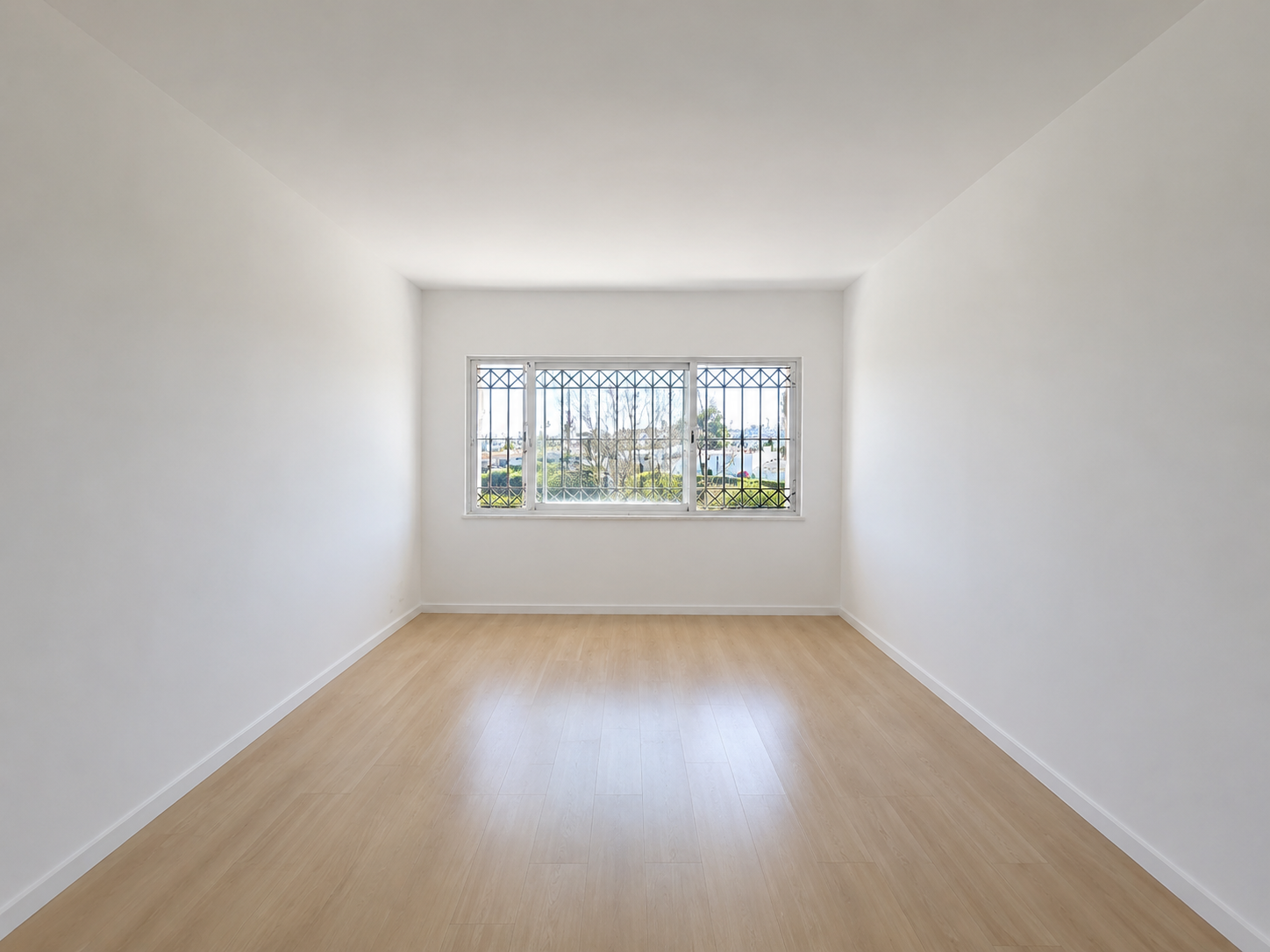 luxo-estate-15 Nueva Andalucia Marbella townhouse 4 Bedrooms