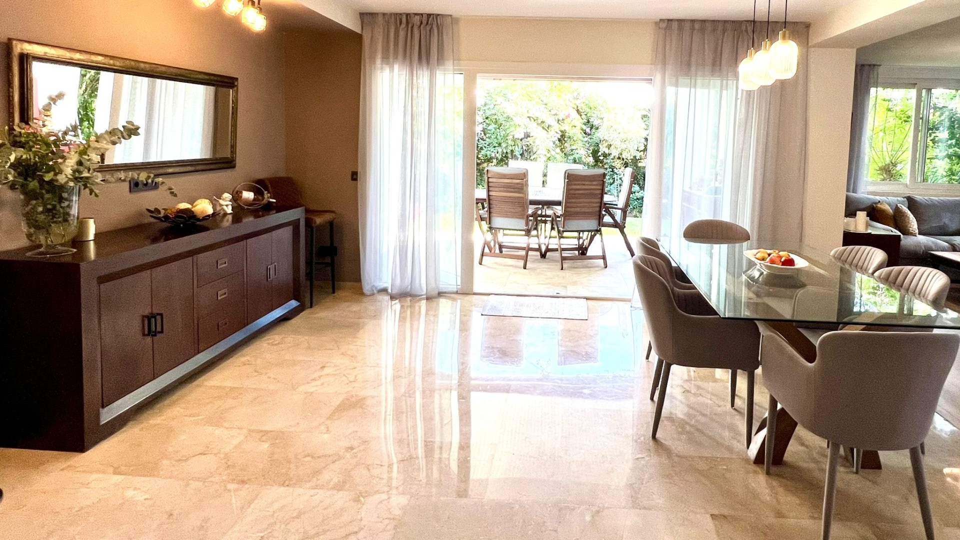 Marbella villa 4 Bedrooms