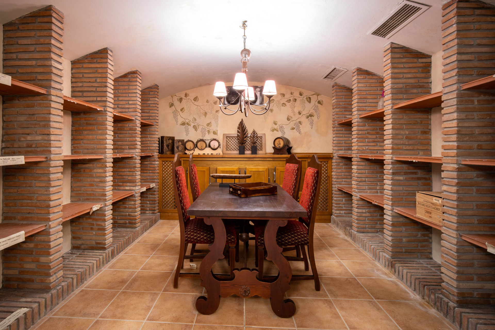 Marbella Golden Mile Marbella villa 5 Bedrooms