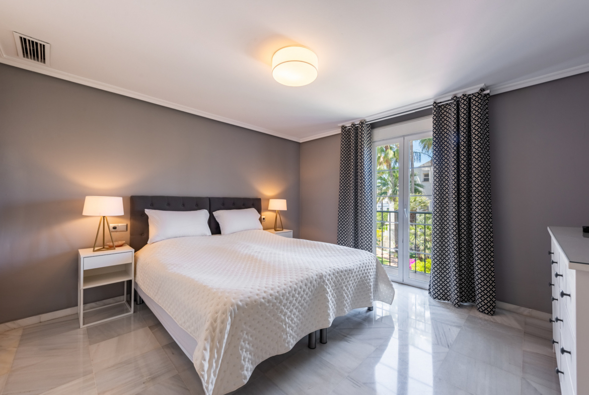 Marbella Golden Mile Marbella townhouse 3 Bedrooms