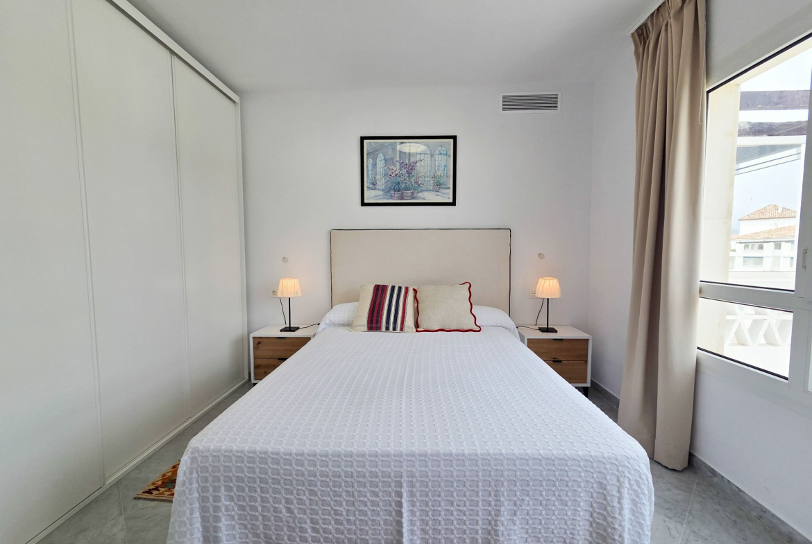 Nueva Andalucia Marbella apartment 2 Bedrooms