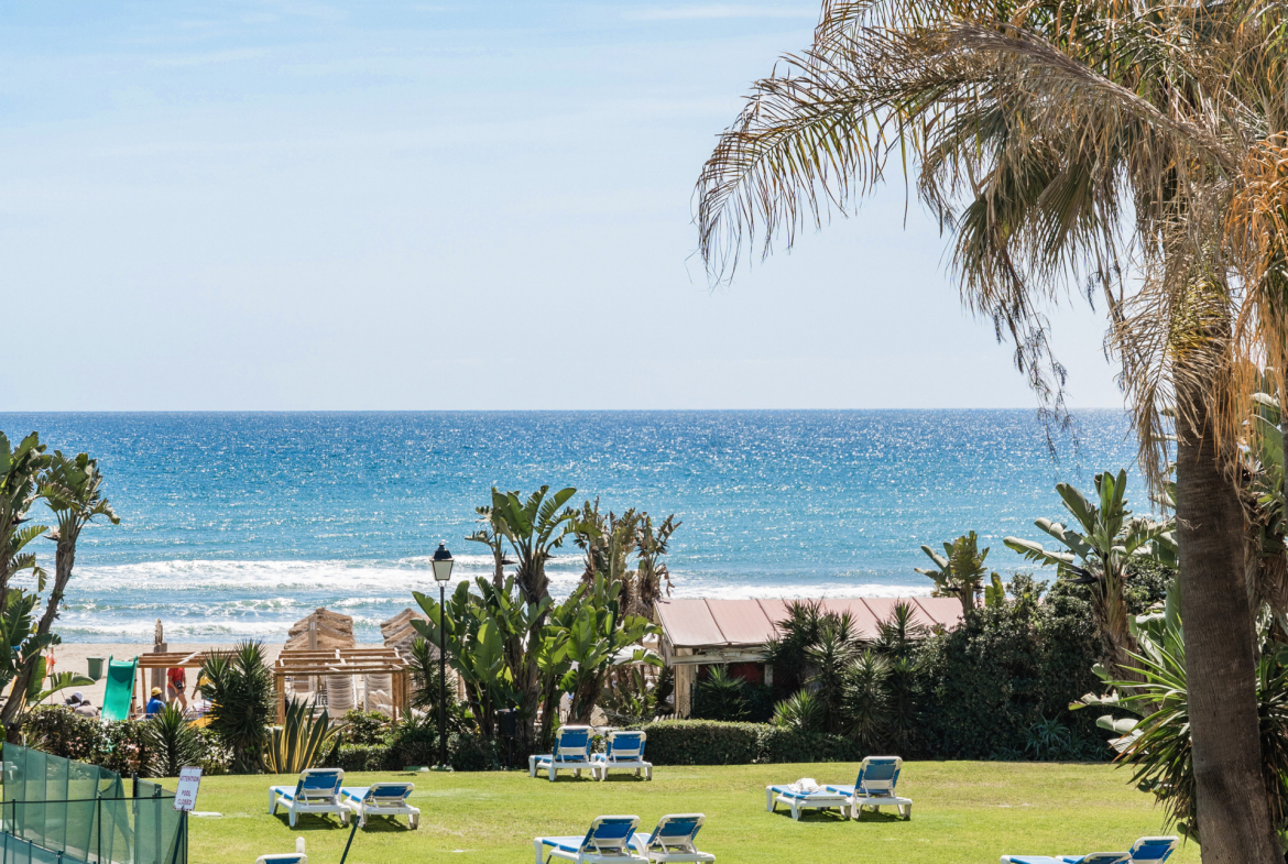 Cabopino Marbella penthouse 2 Bedrooms