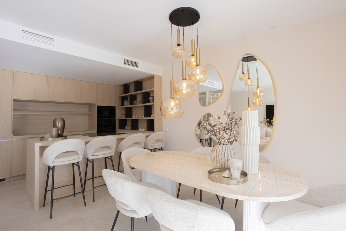 Nueva Andalucia Marbella penthouse 4 Bedrooms