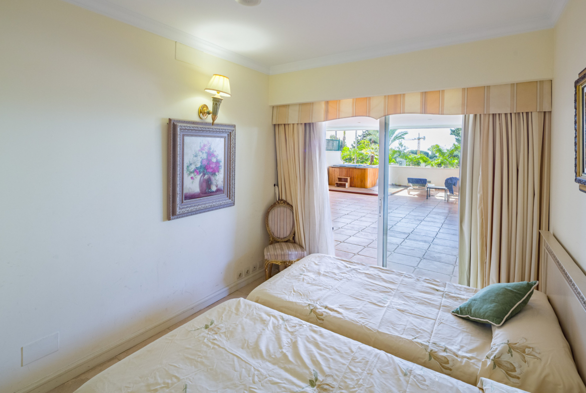 Marbella Golden Mile Marbella apartment 2 Bedrooms