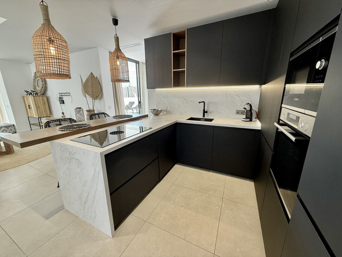 Estepona villa 4 Bedrooms