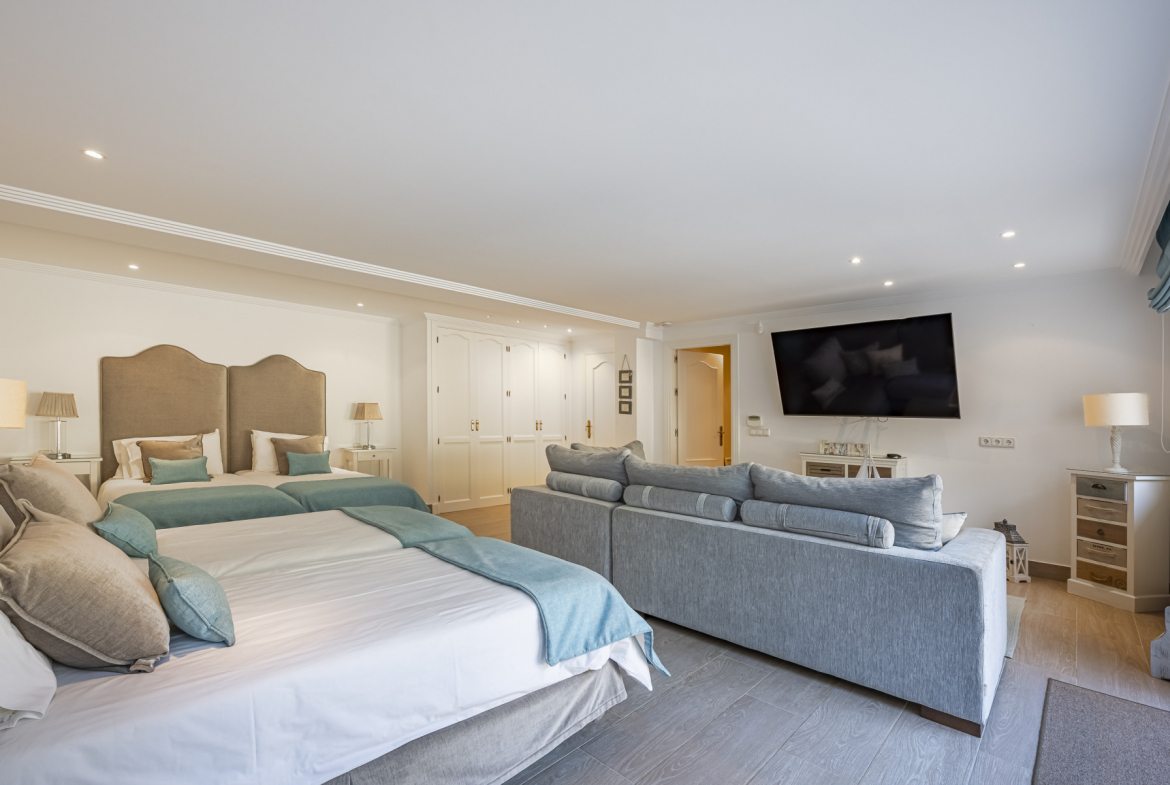 La Quinta Benahavis villa 5 Bedrooms