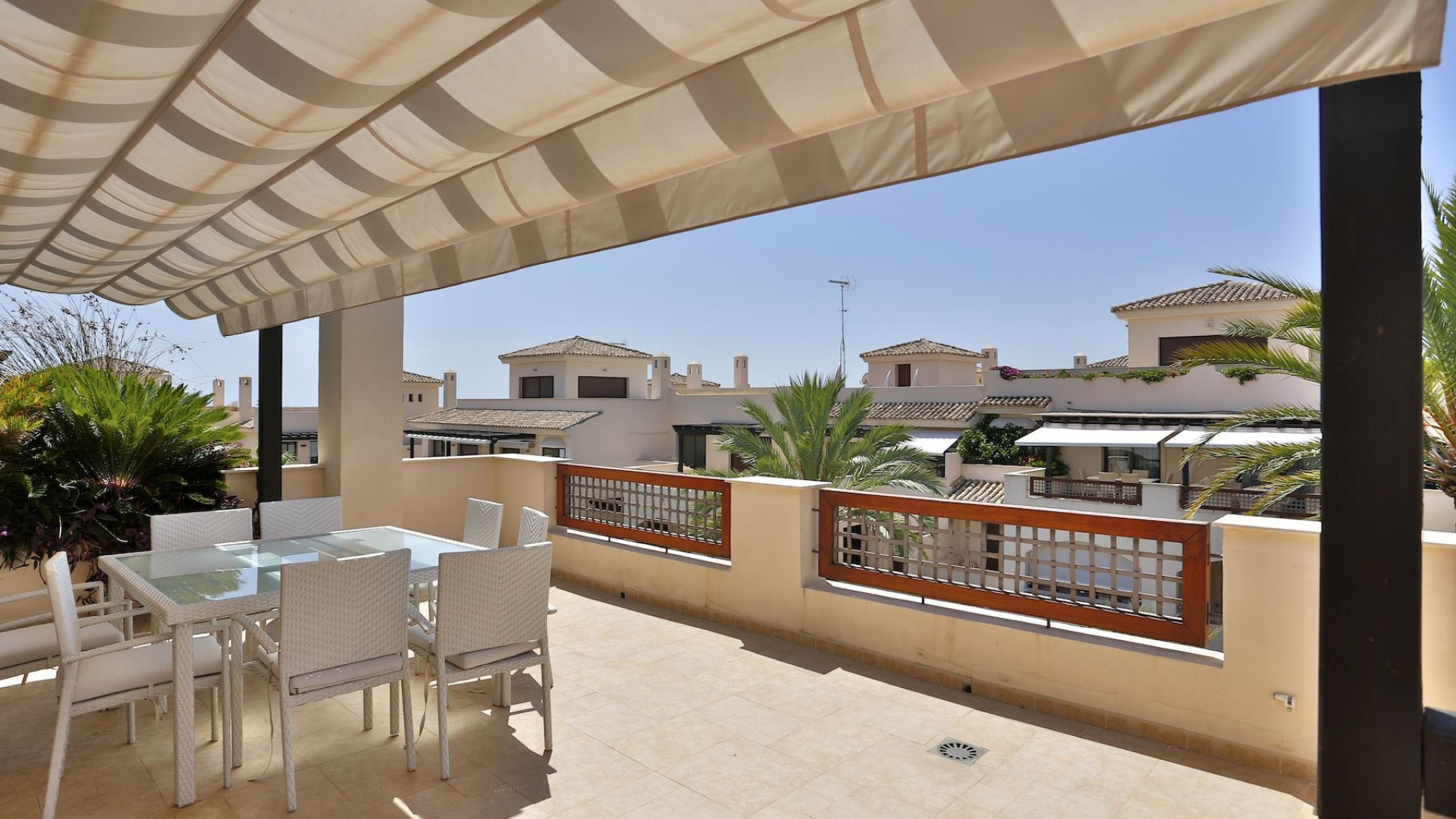 Nueva Andalucia Marbella penthouse 2 Bedrooms
