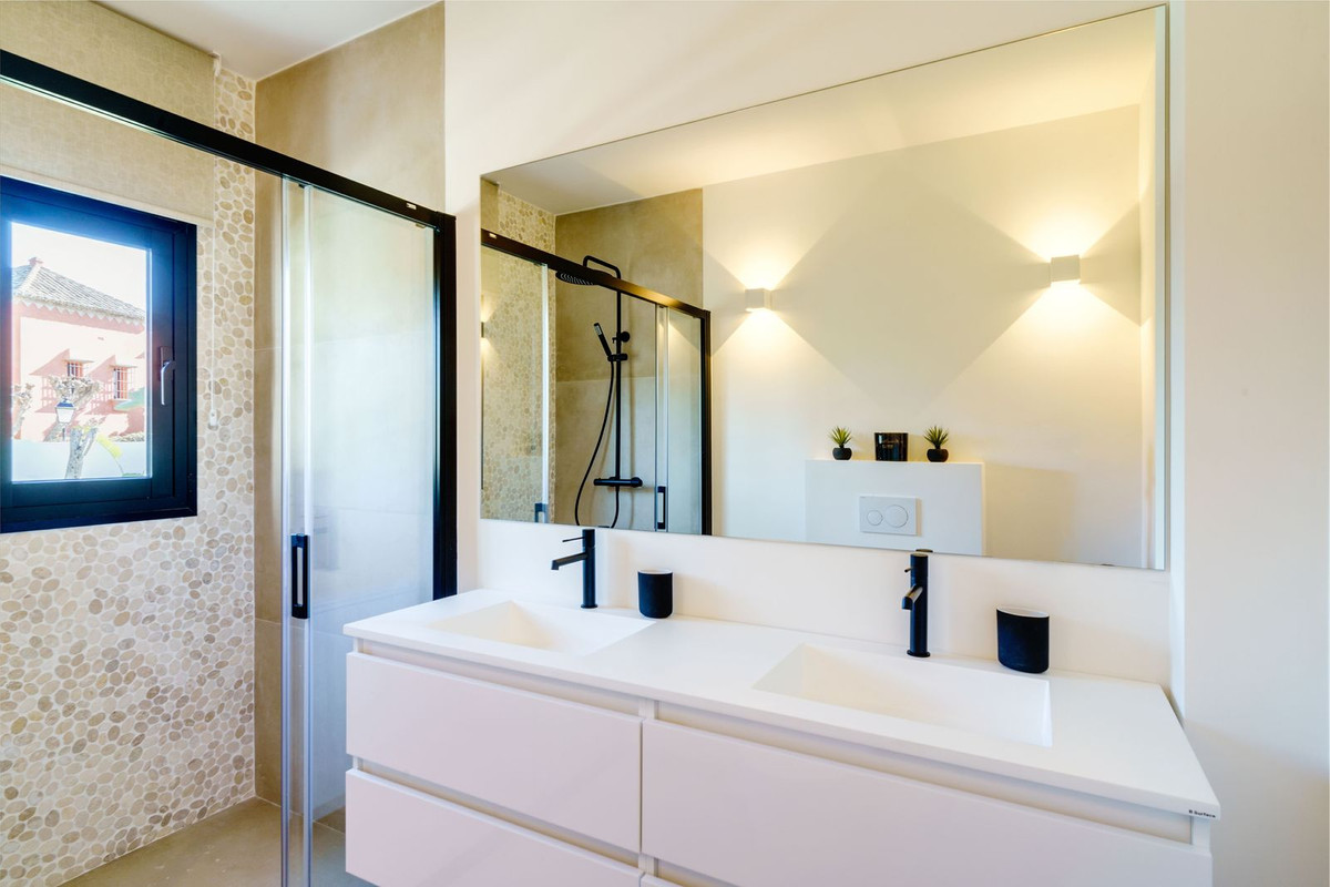 Marbella villa 6 Bedrooms