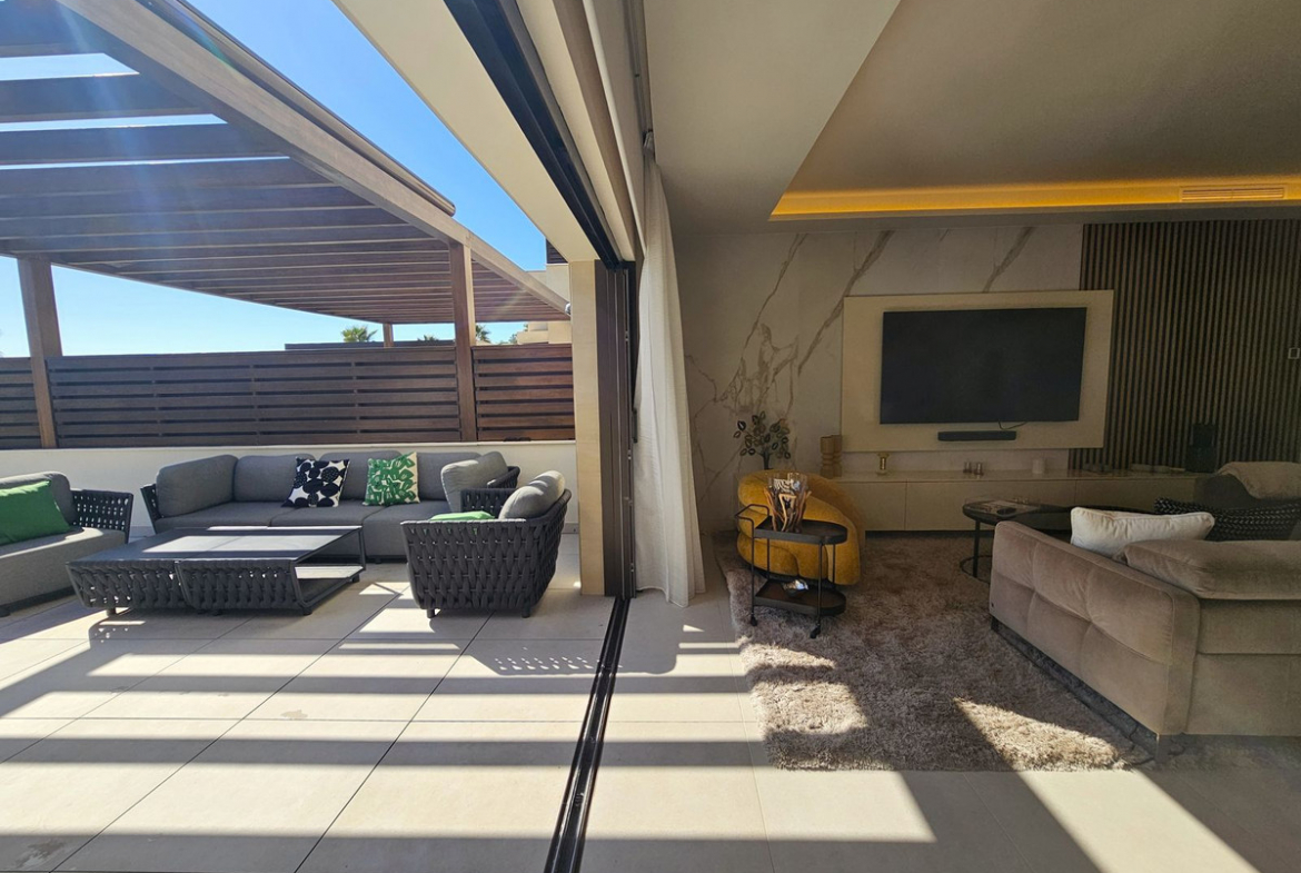 New Golden Mile Estepona townhouse 4 Bedrooms