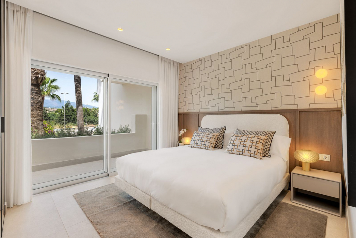 New Golden Mile Estepona apartment 3 Bedrooms