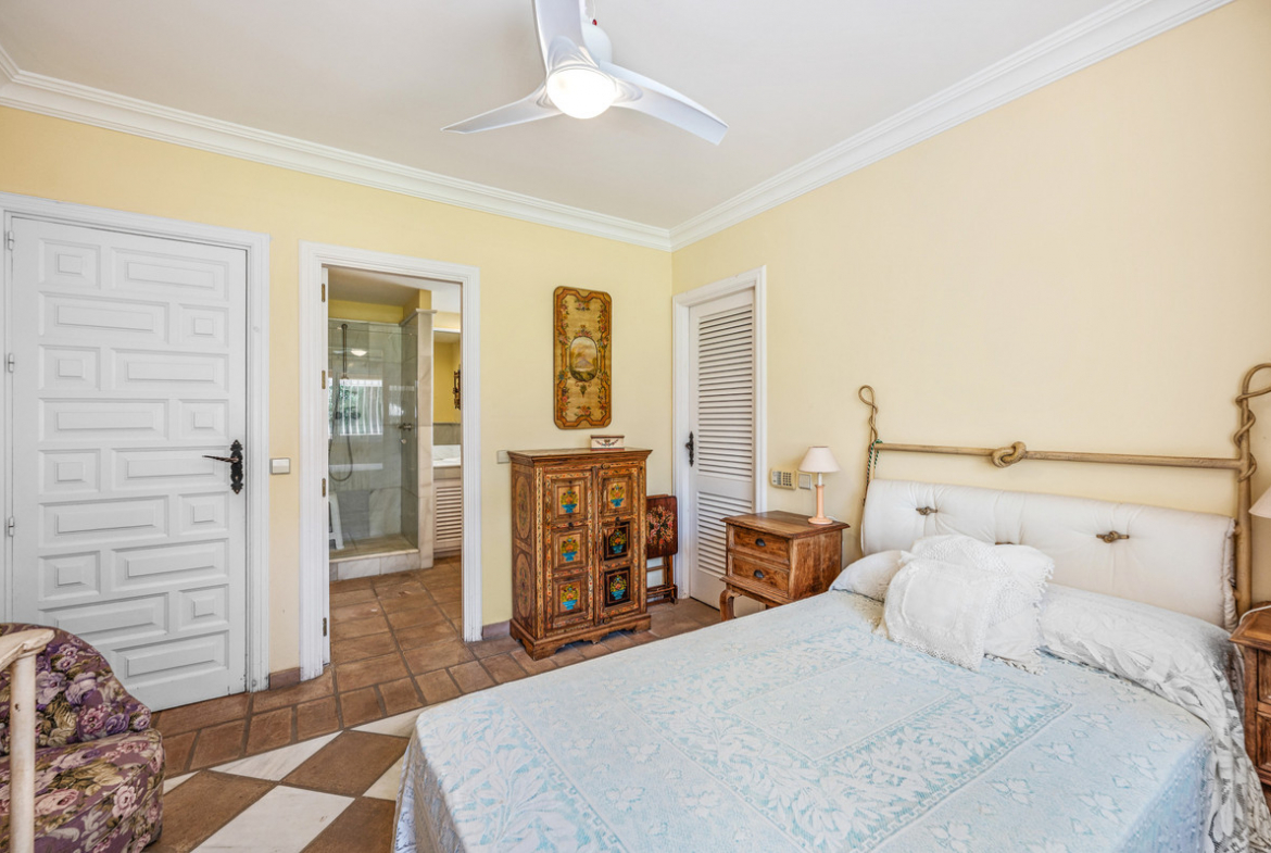 San Pedro Alcantara villa 5 Bedrooms