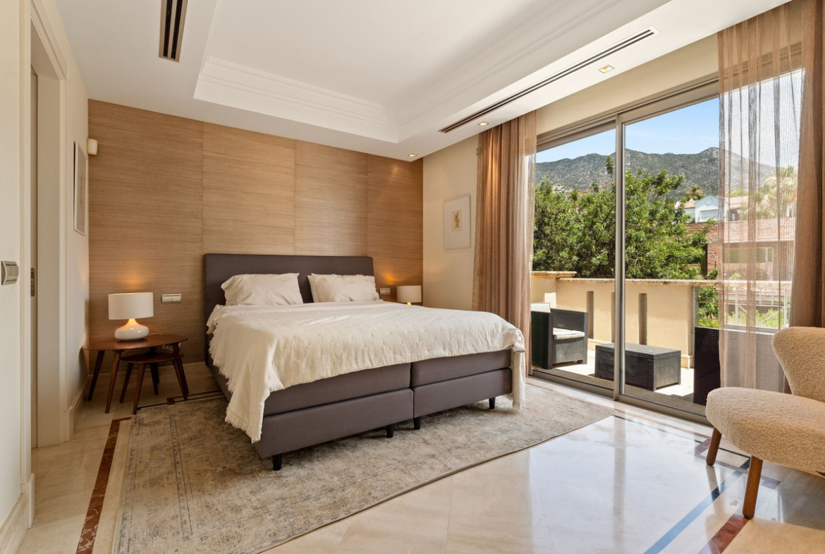 Sierra Blanca Marbella townhouse 4 Bedrooms