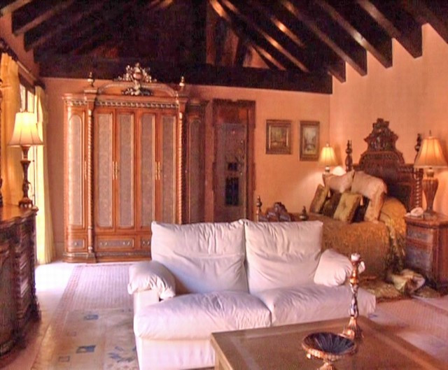 Nueva Andalucia Marbella villa 7 Bedrooms