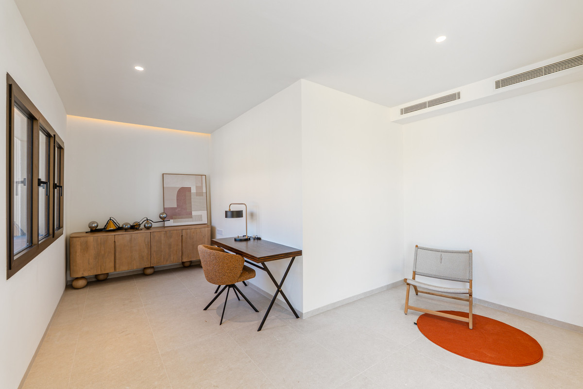 luxo-estate-16 Benahavis apartment 4 Bedrooms