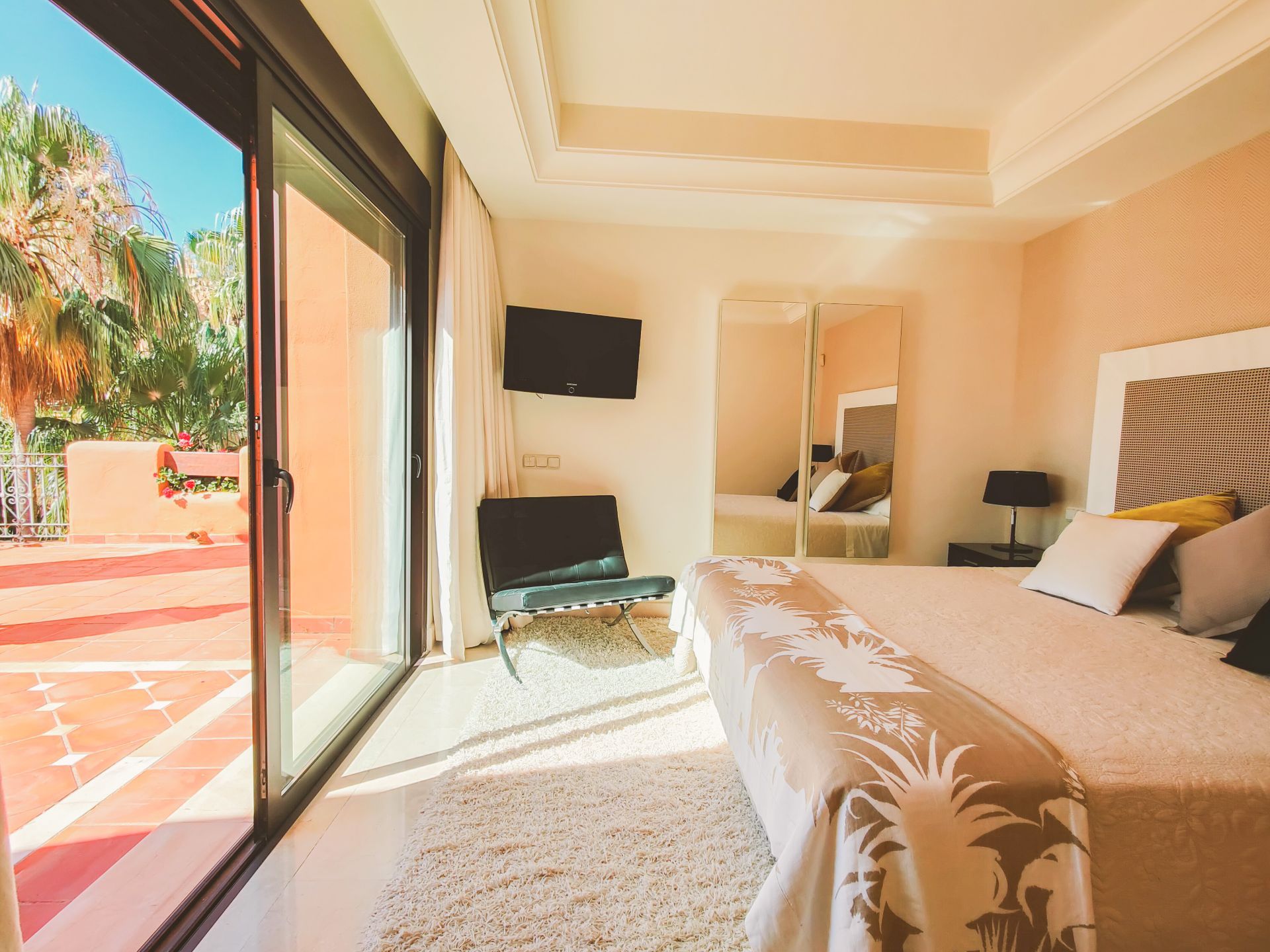 Nueva Andalucia Marbella penthouse 3 Bedrooms