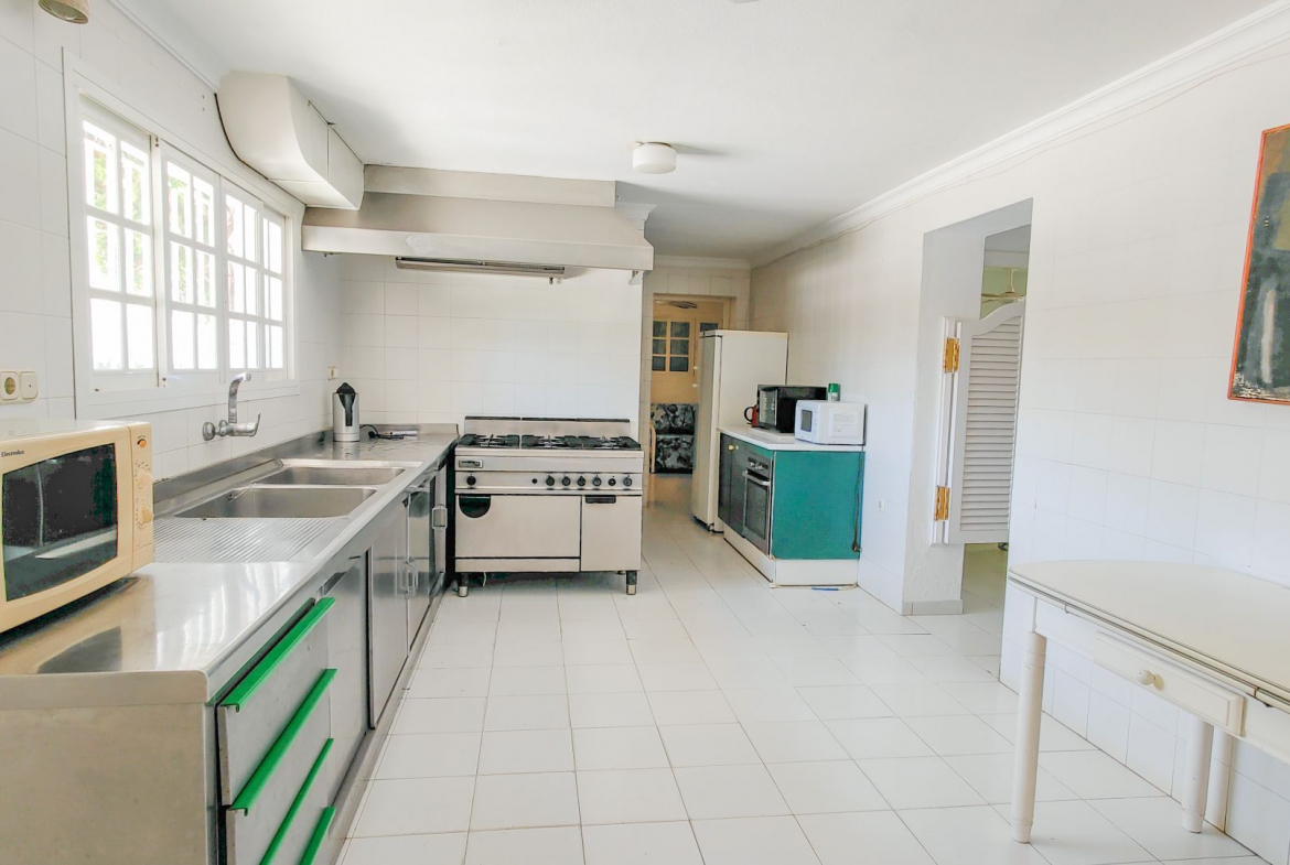 San Pedro Alcantara villa 7 Bedrooms