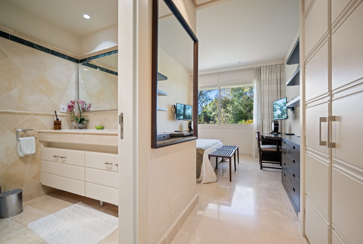 Marbella Golden Mile Marbella apartment 4 Bedrooms