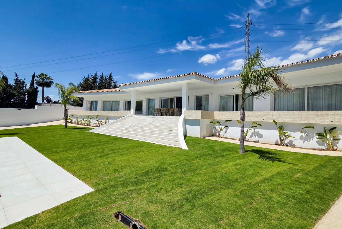Marbella villa 4 Bedrooms