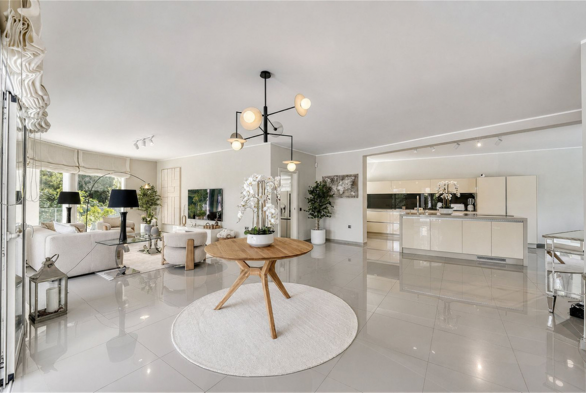 Benahavis villa 4 Bedrooms