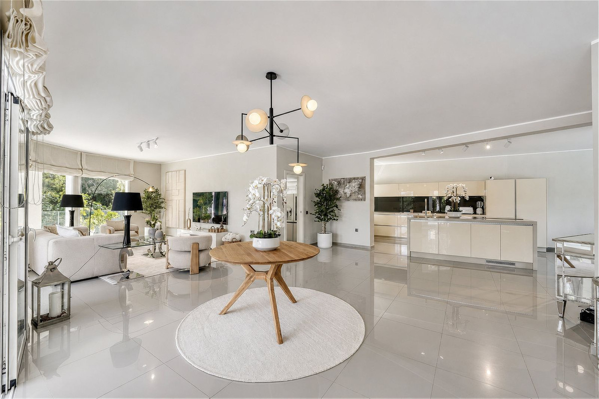 Benahavis villa 4 Bedrooms