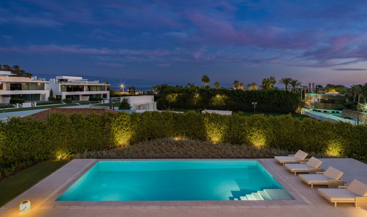 Marbella villa 5 Bedrooms