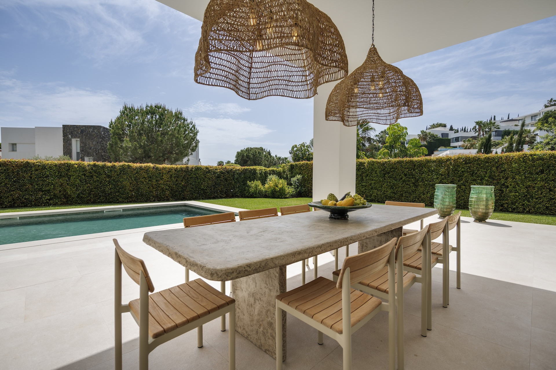 luxo-estate-16 La Alqueria Benahavis villa 4 Bedrooms