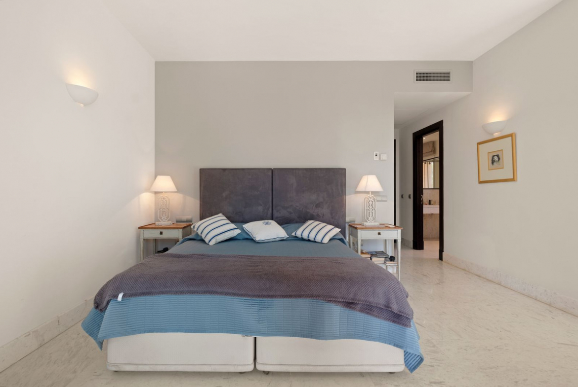 La Mairena Marbella villa 5 Bedrooms
