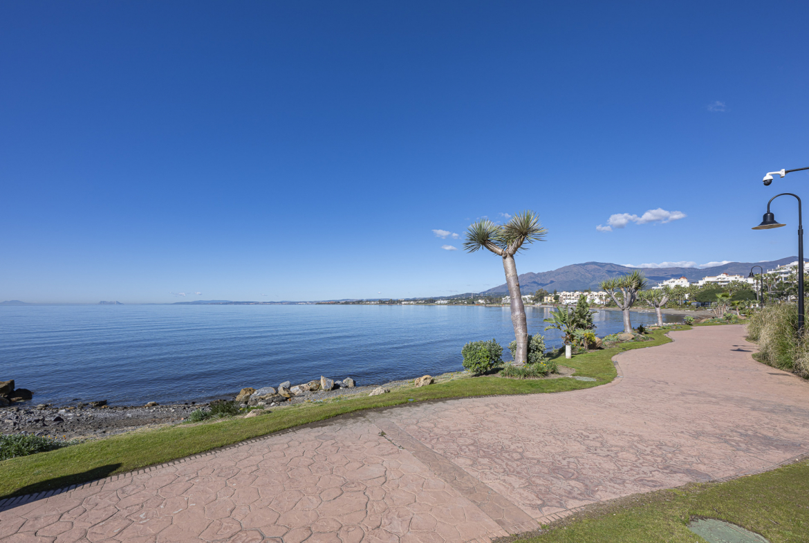 Estepona apartment 3 Bedrooms
