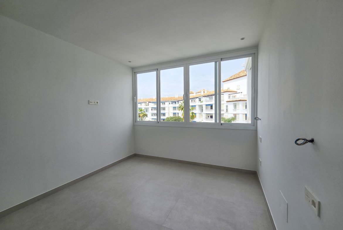 Nueva Andalucia Marbella apartment 3 Bedrooms