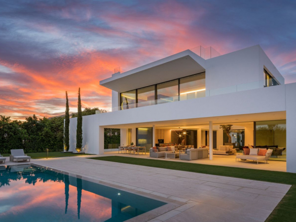 Marbella villa 5 Bedrooms