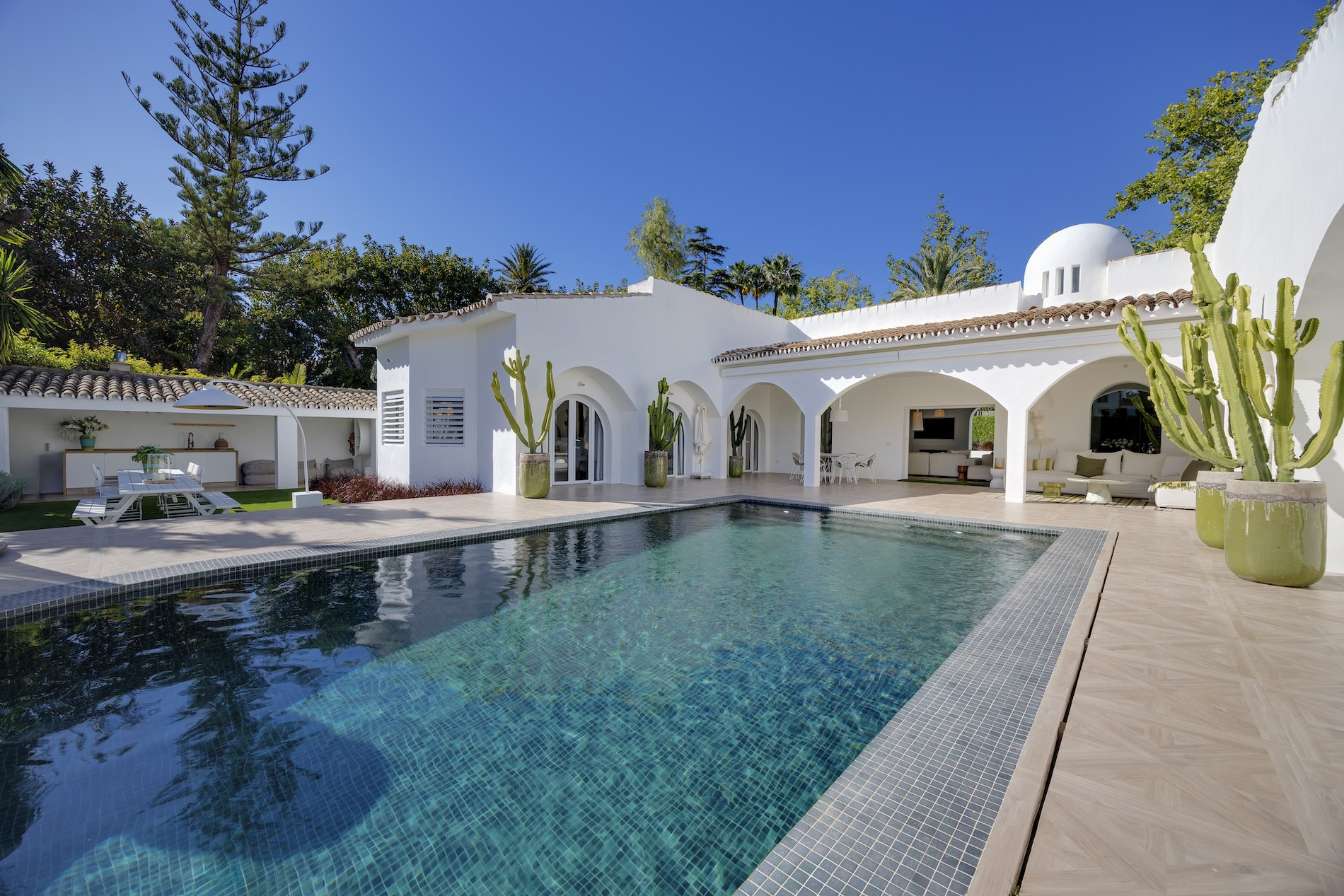 Guadalmina Alta San Pedro Alcantara villa 5 Bedrooms