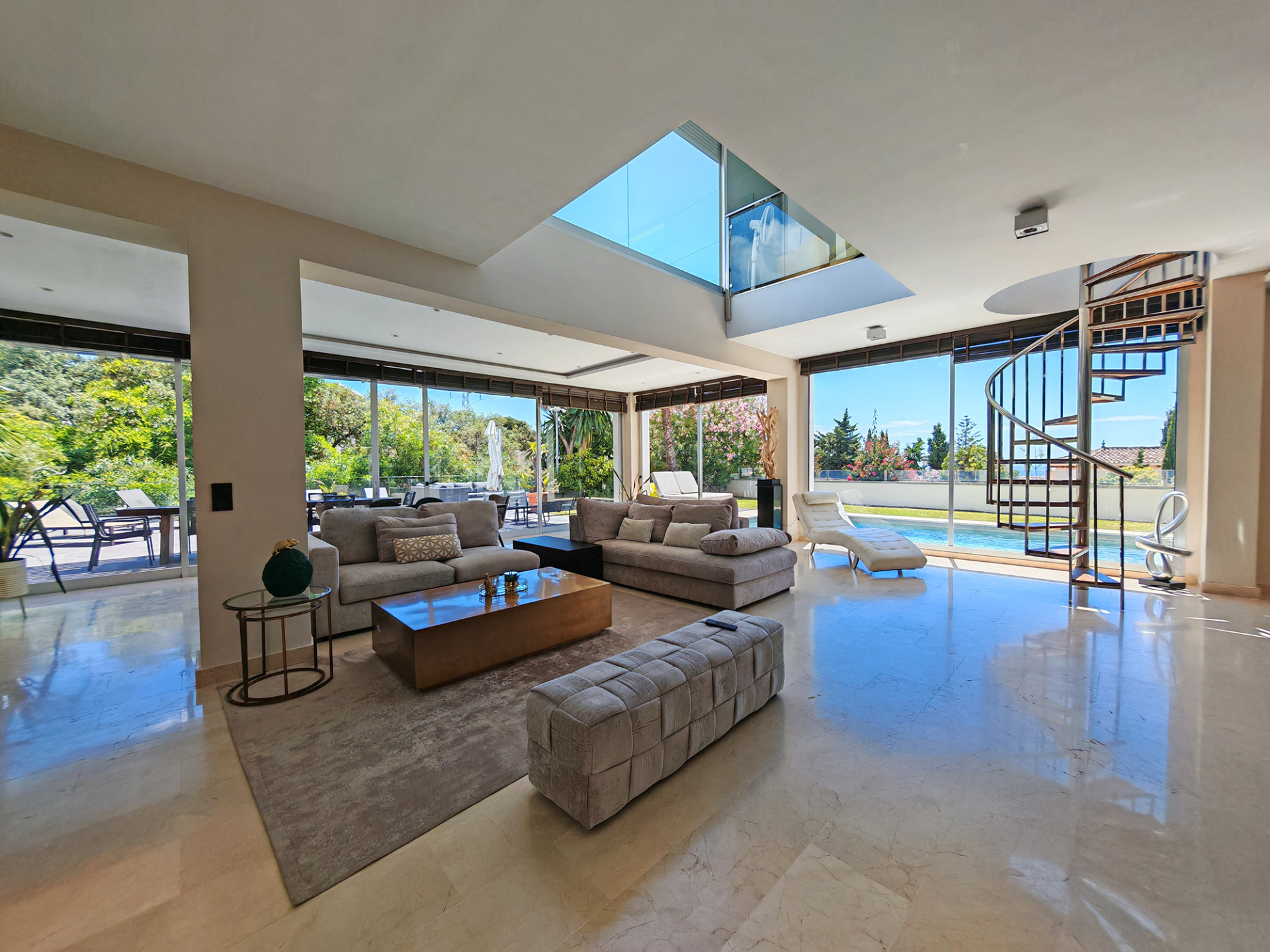 BEMV1534 El Rosario Marbella villa 3 Bedrooms